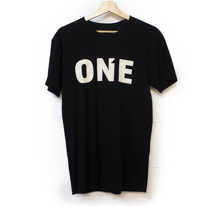 Logo shirt black